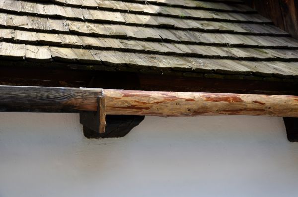 Cost of Wood Gutters Installation in Brighton