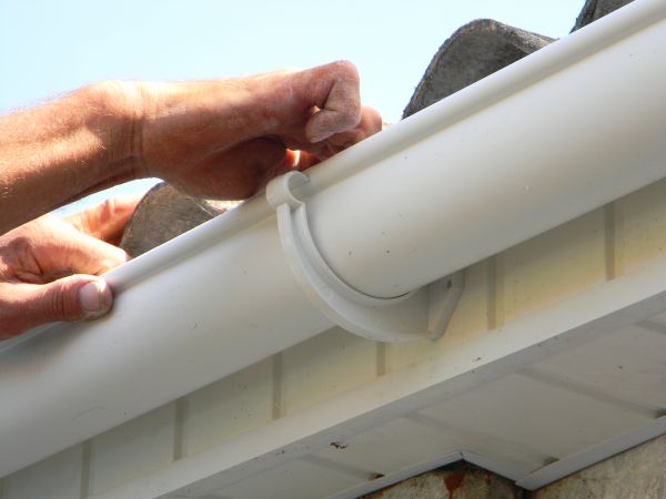 Cost of Plastic Gutter Repair in Brighton